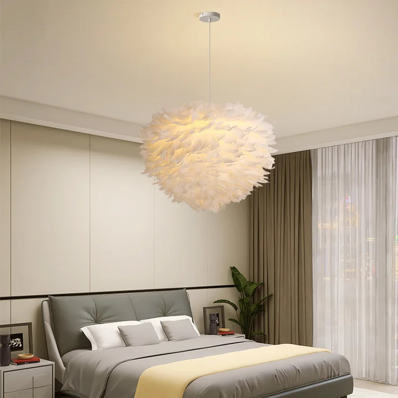 Nordic Feather Bedroom Pendant, Modern and Minimally Creative Home Lighting White Feather Living Room Home Decoration Lighting